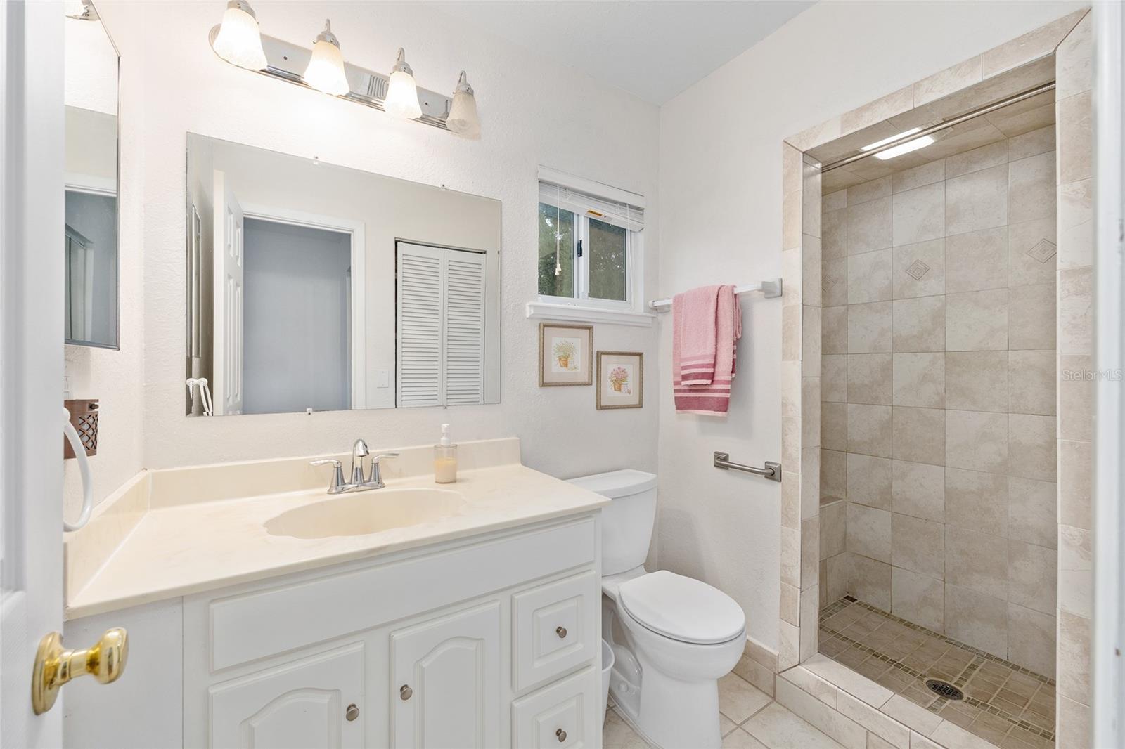 PINE RUN ESTATE - Residential