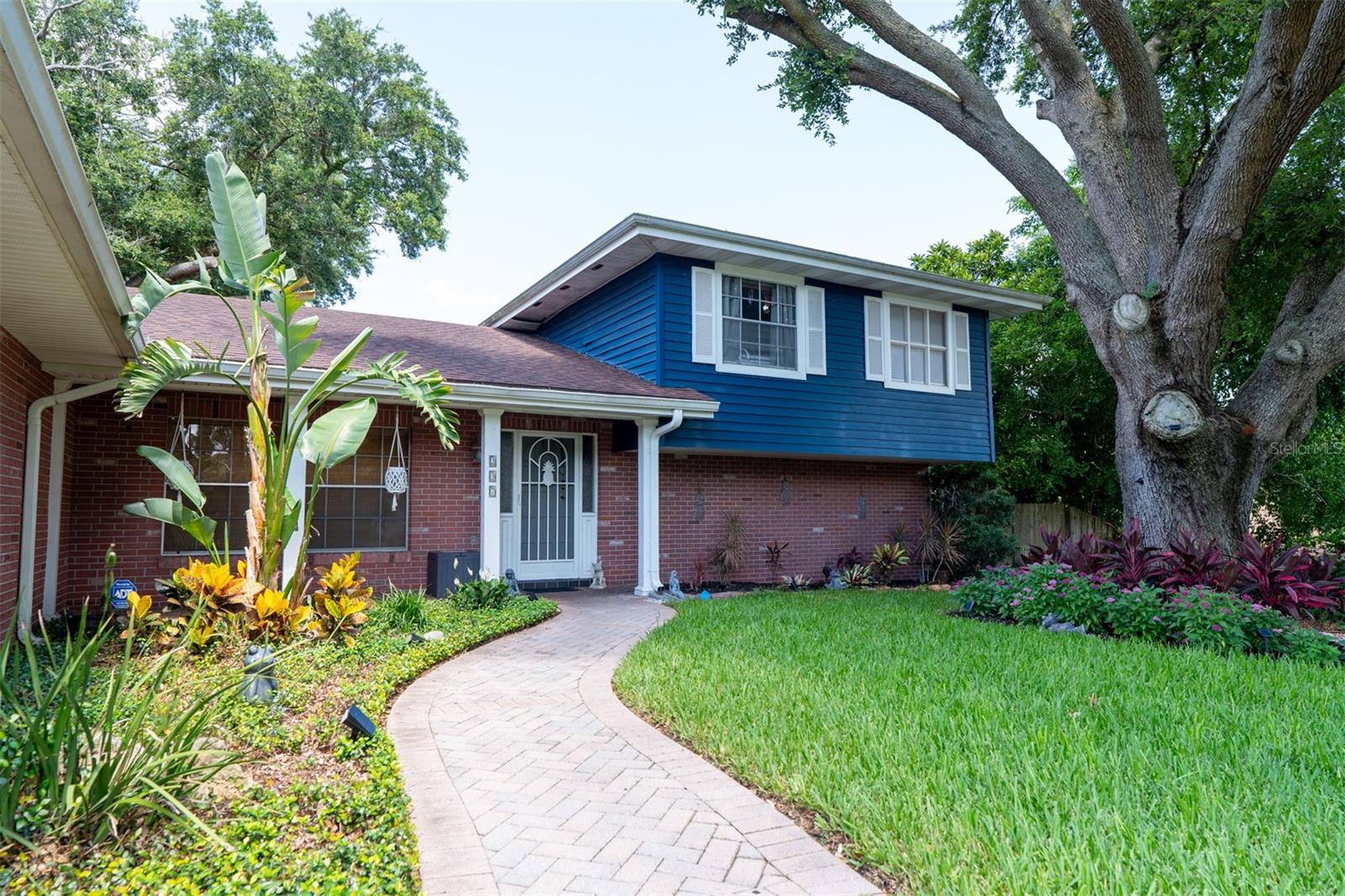 237 MANATEE ROAD