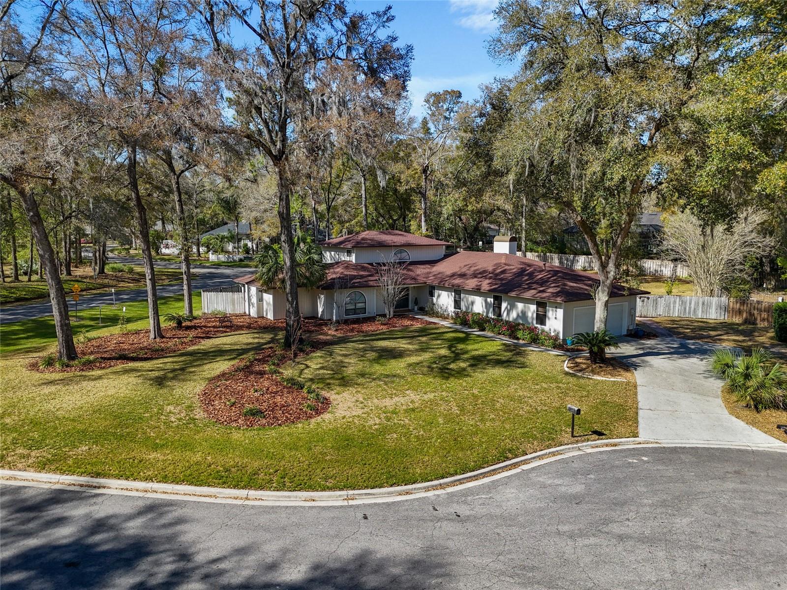 8516 SW 20TH LANE