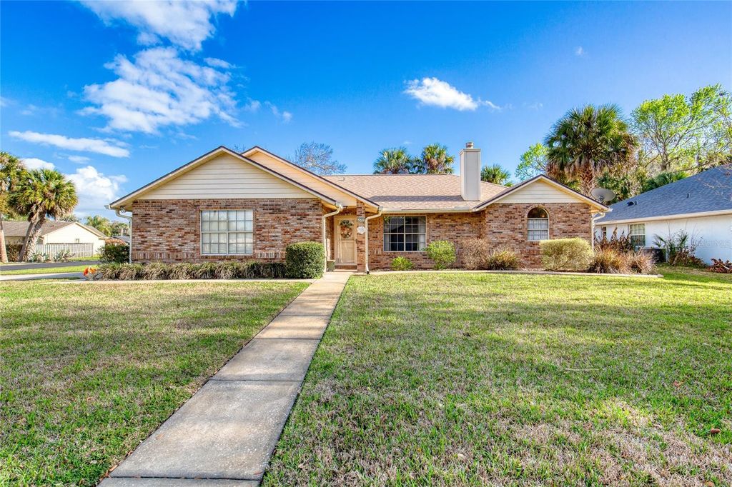 Photo of 550 Woodgrove Street, Ormond Beach, FL 32174 (MLS # V4947730)