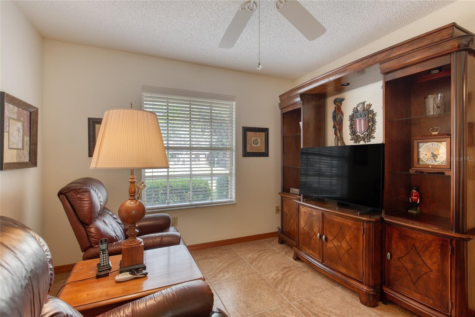 WOODGROVE - Residential