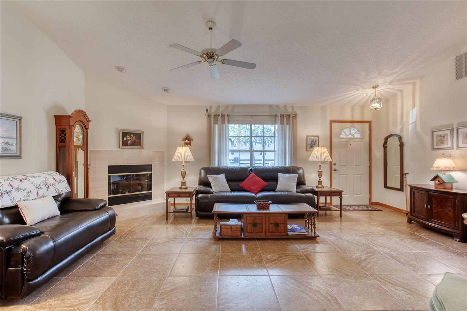 WOODGROVE - Residential