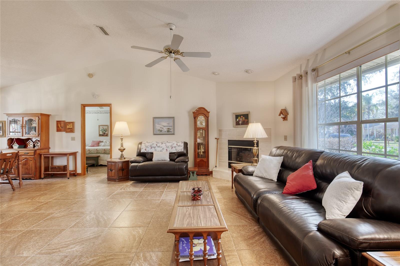 WOODGROVE - Residential