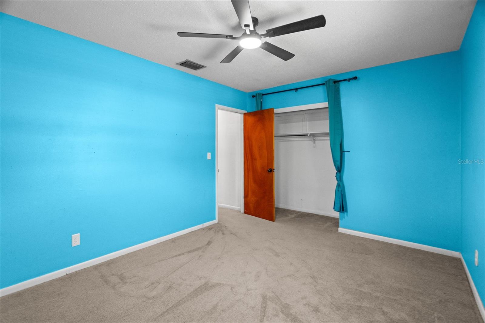 ANGELAS GARDENS - Residential