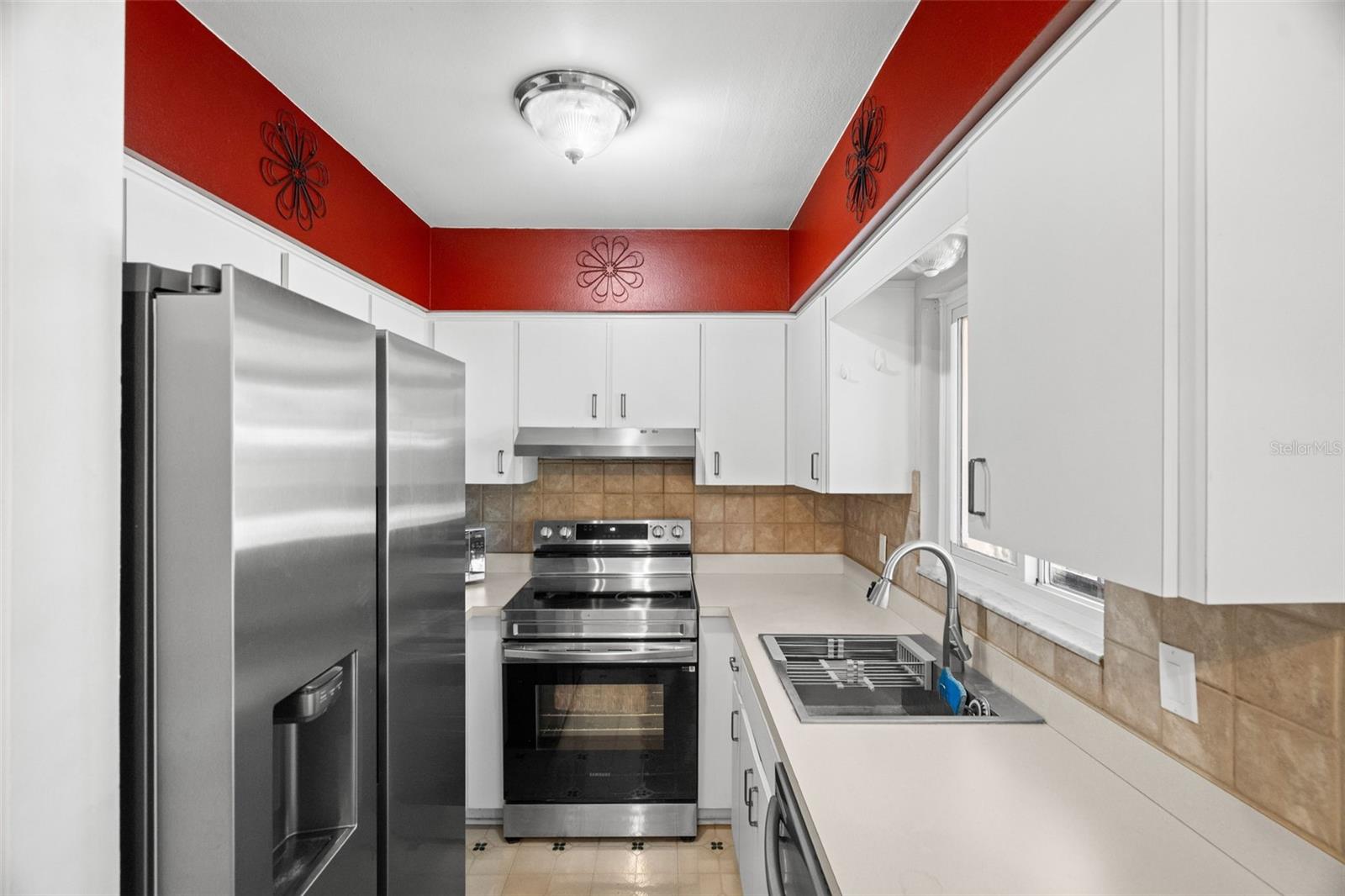 ANGELAS GARDENS - Residential