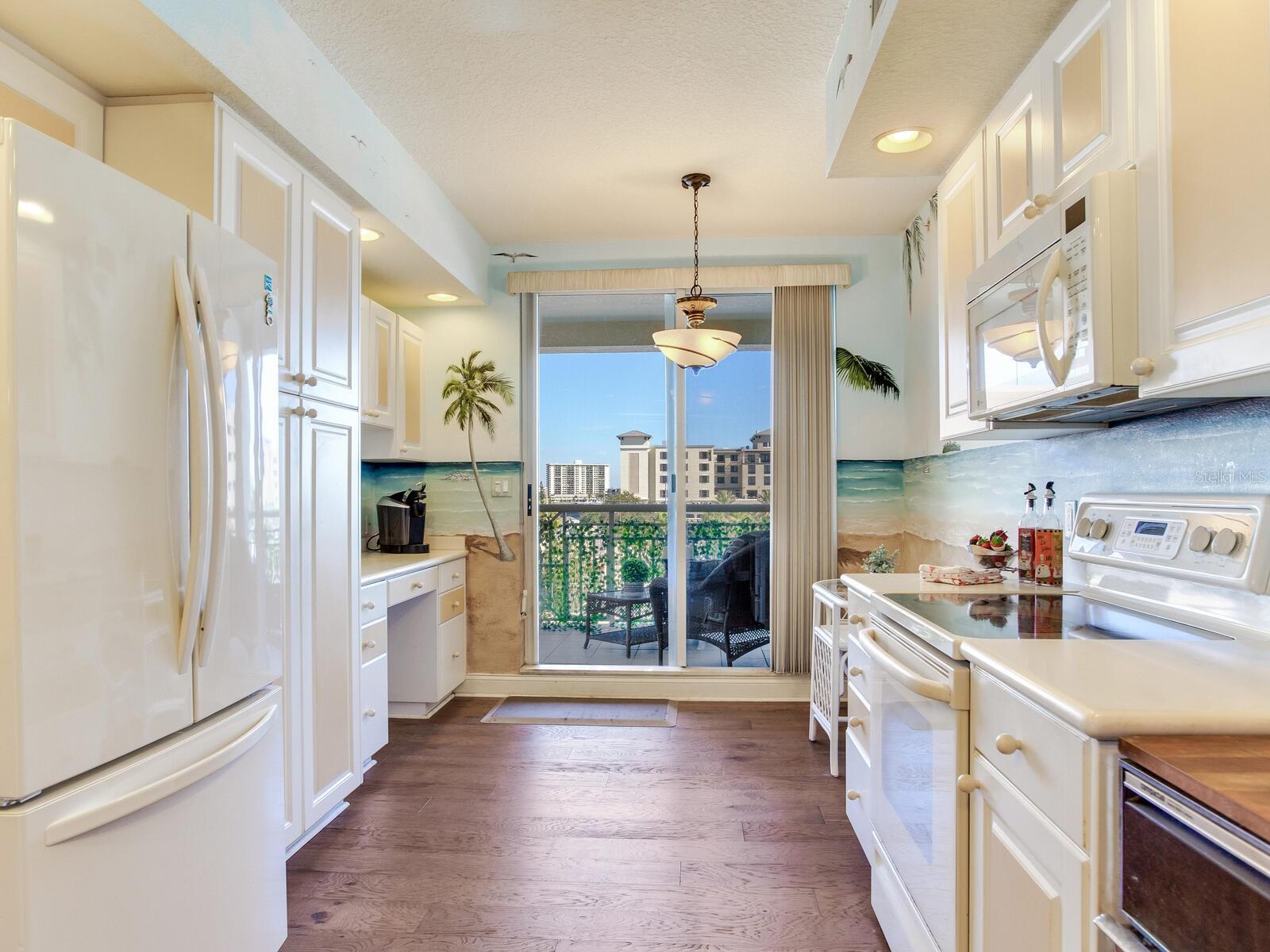 MANDALAY BEACH CLUB CONDO - Residential