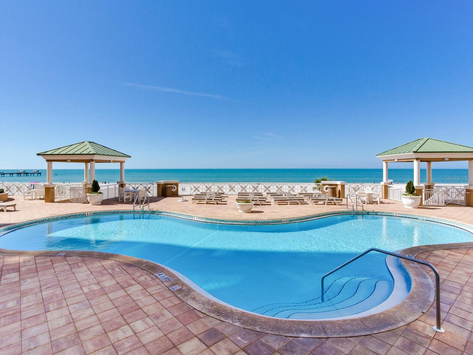 MANDALAY BEACH CLUB CONDO - Residential