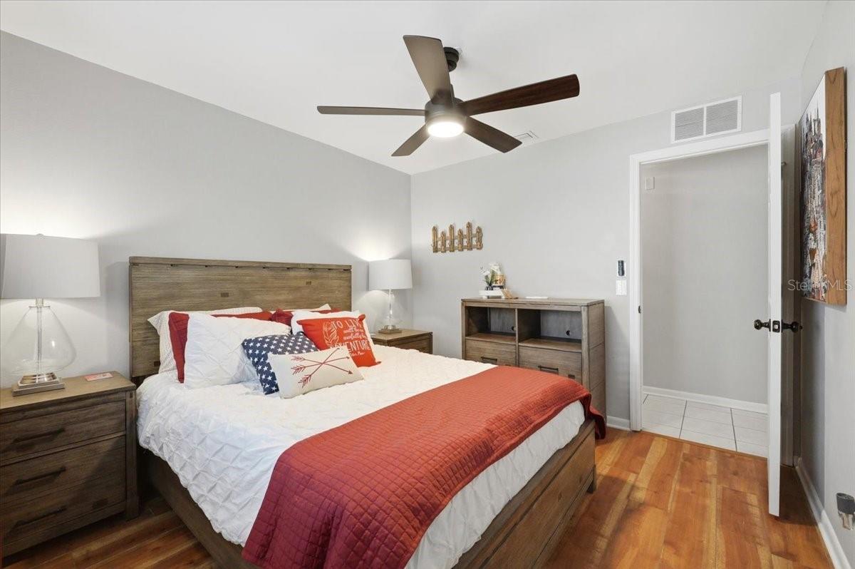 BLOOMINGDALE OAKS - Residential