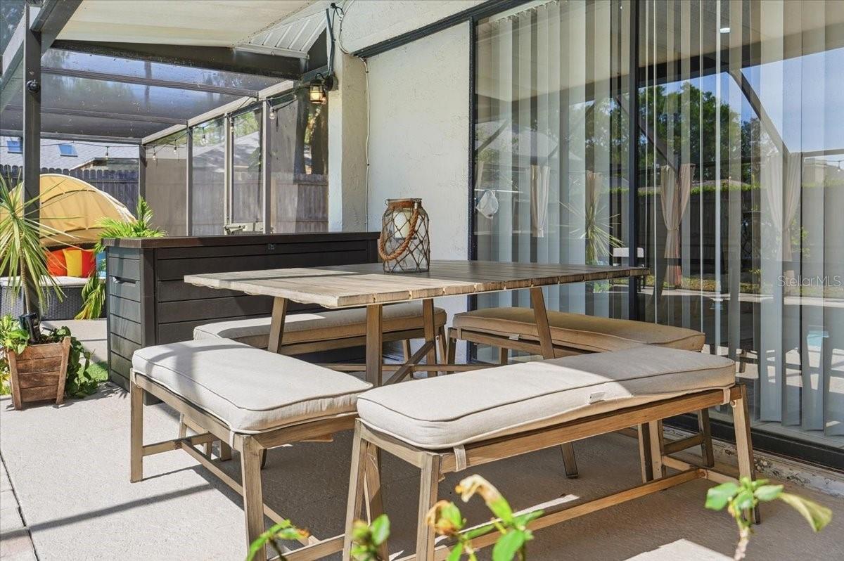BLOOMINGDALE OAKS - Residential