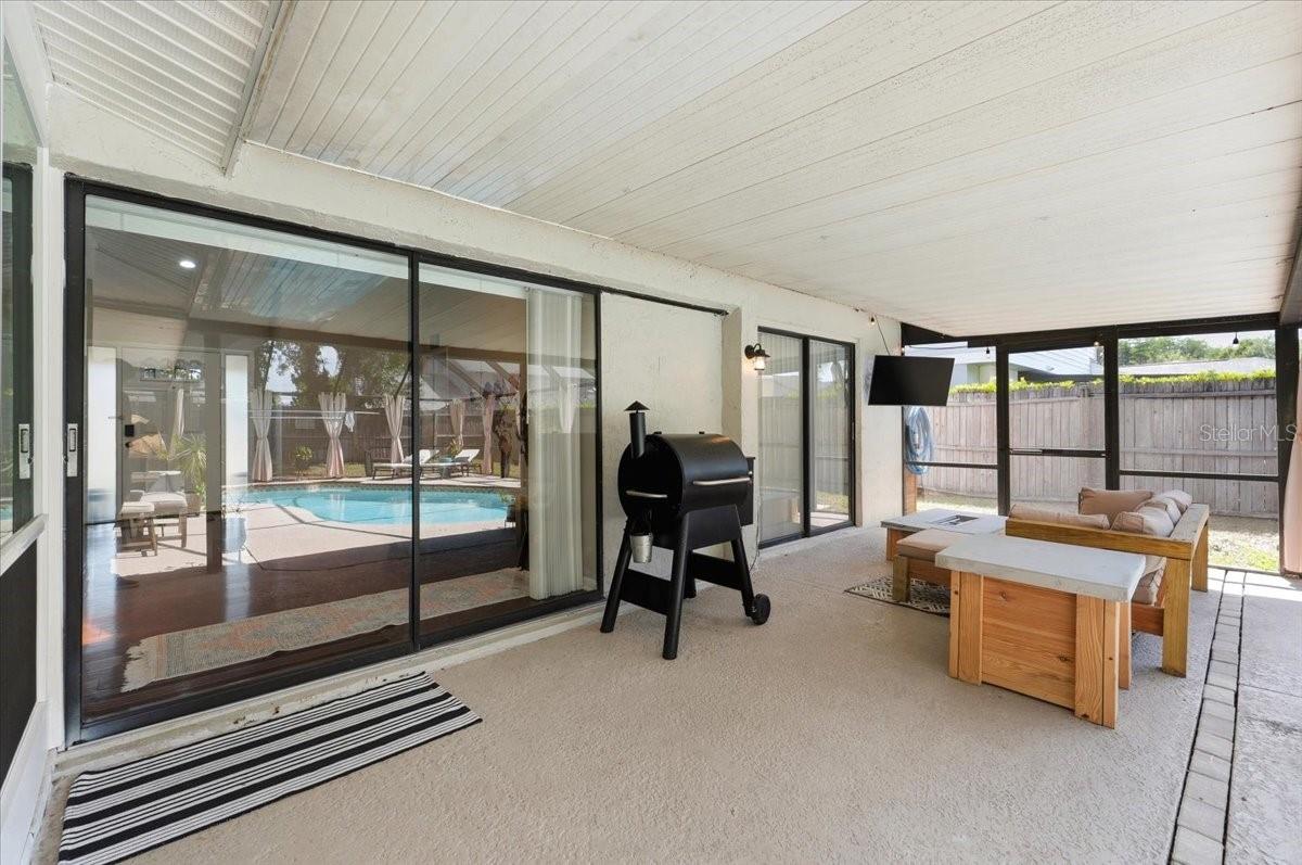 BLOOMINGDALE OAKS - Residential