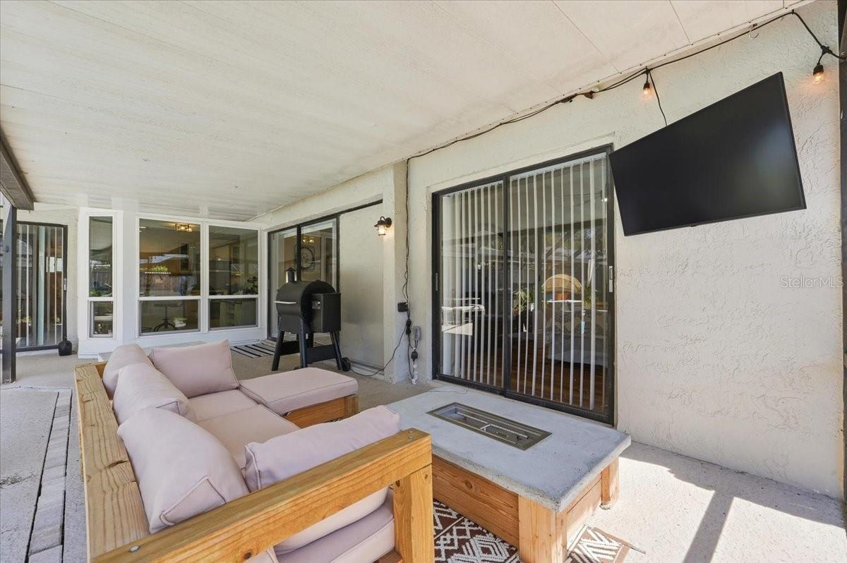 BLOOMINGDALE OAKS - Residential