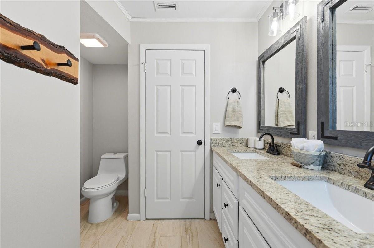 BLOOMINGDALE OAKS - Residential