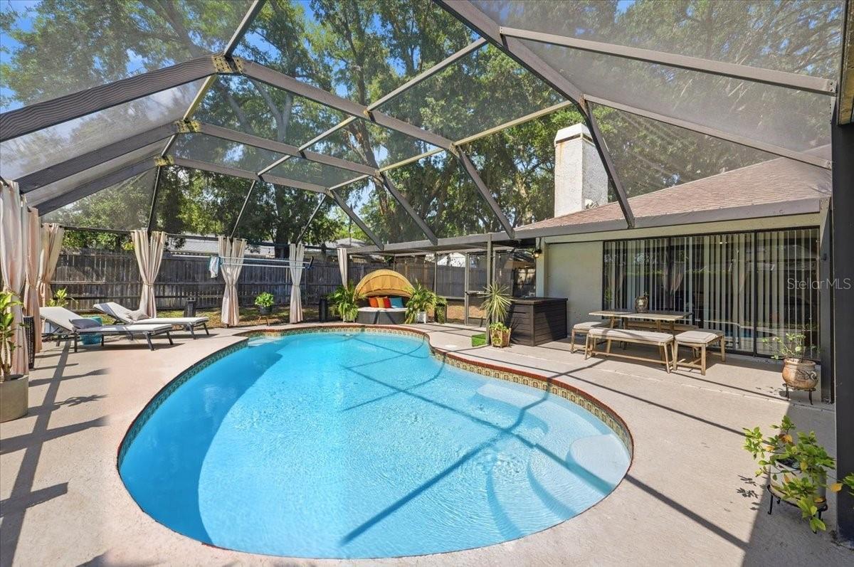 BLOOMINGDALE OAKS - Residential