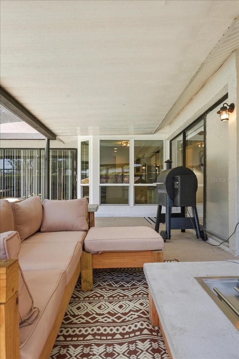 BLOOMINGDALE OAKS - Residential