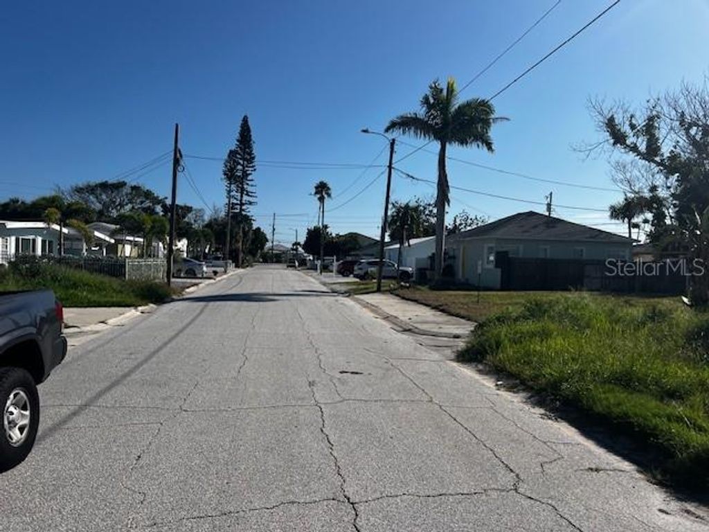 Photo of 197 148th Avenue E, Madeira Beach, FL 33708 (MLS # A4665092)