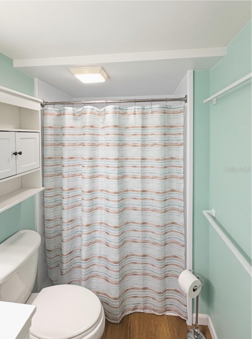 CONTINENTAL CNTRY CLUB INC REO - Residential