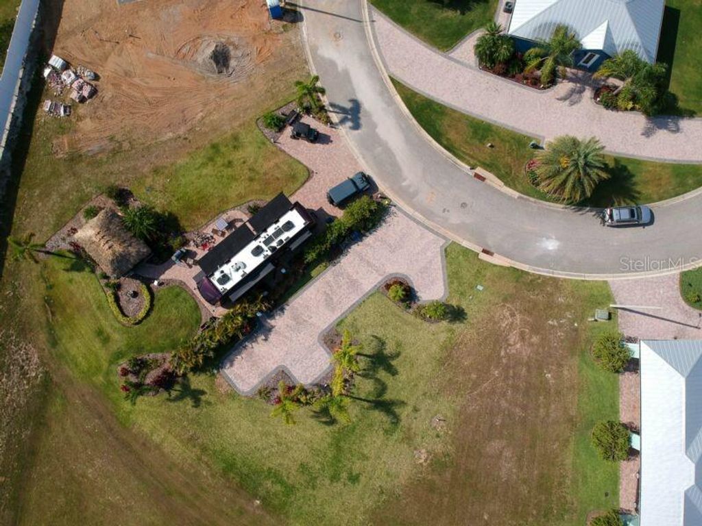 Photo of 2903 Wood Duck Drive, Polk City, FL 33868 (MLS # L4953301)