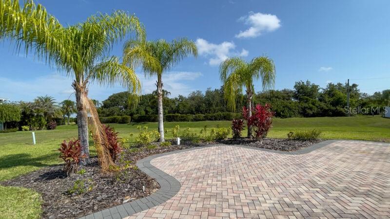 BAY LAKE RESIDENCE - Land