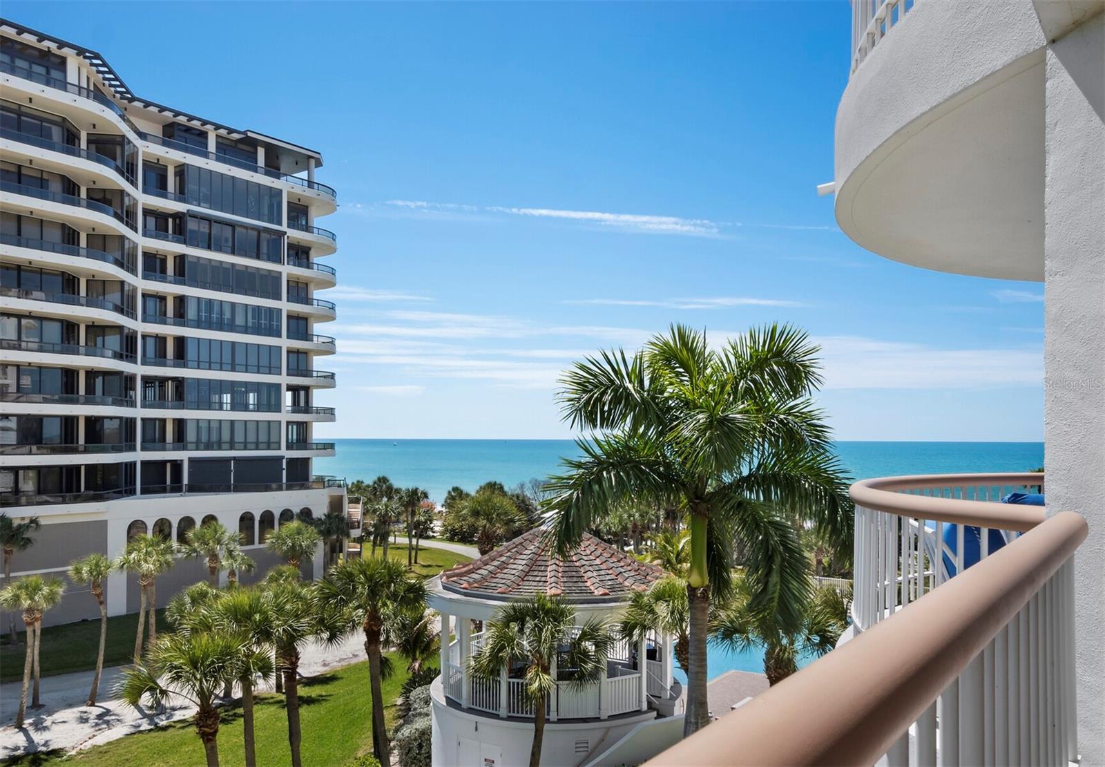 PIERRE - Residential