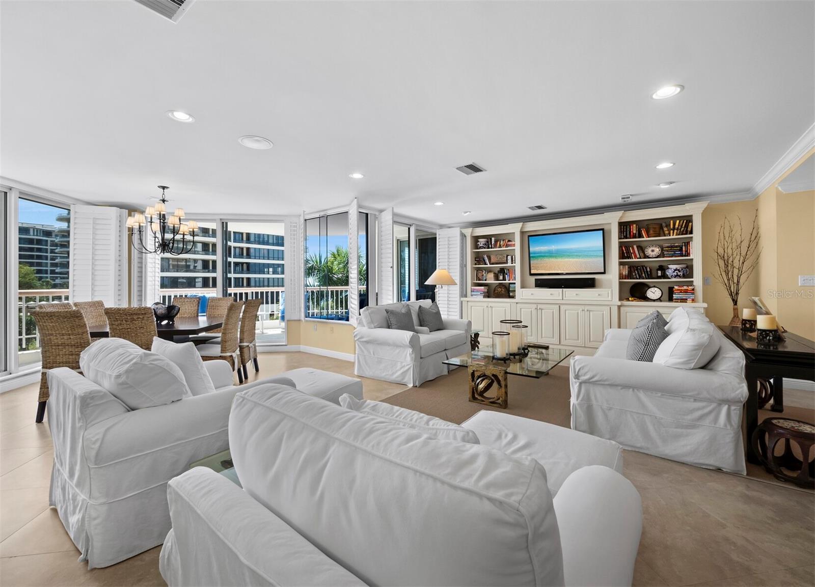 455 LONGBOAT CLUB ROAD 402