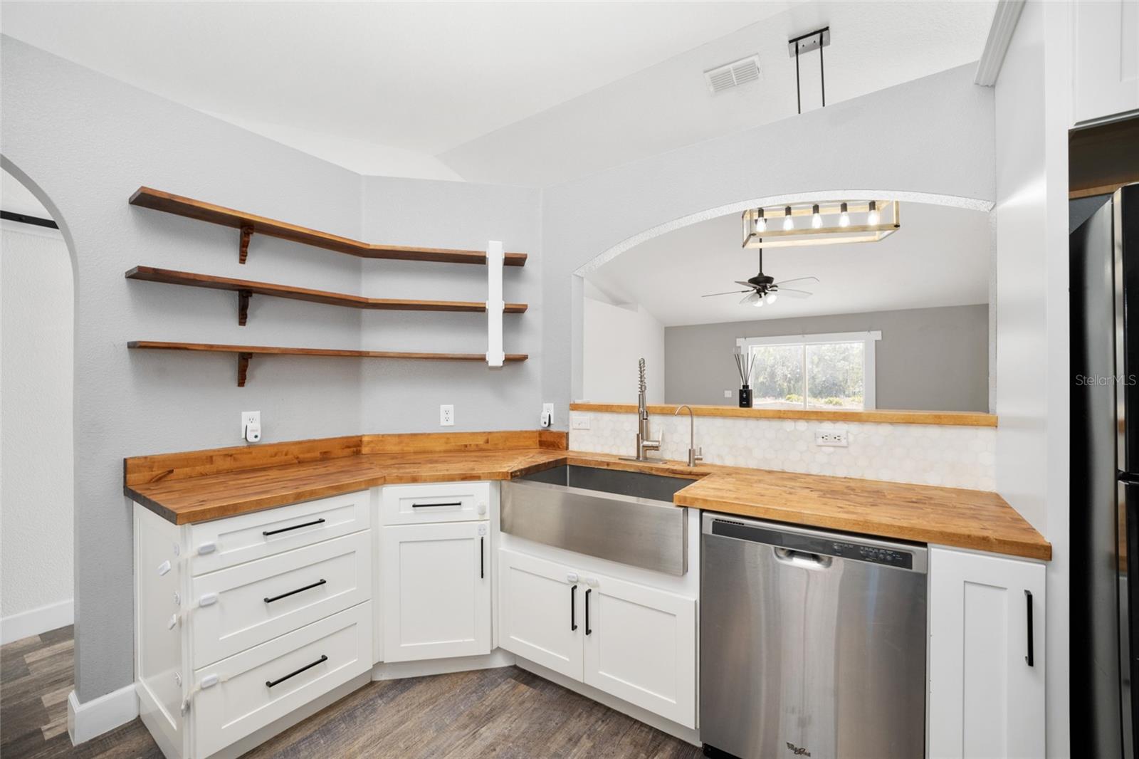 MARION OAKS UN 09 - Residential