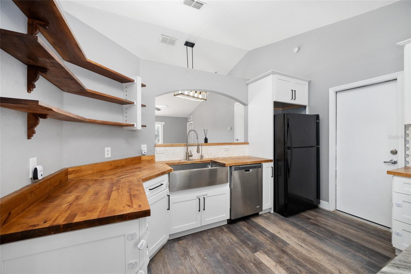 MARION OAKS UN 09 - Residential