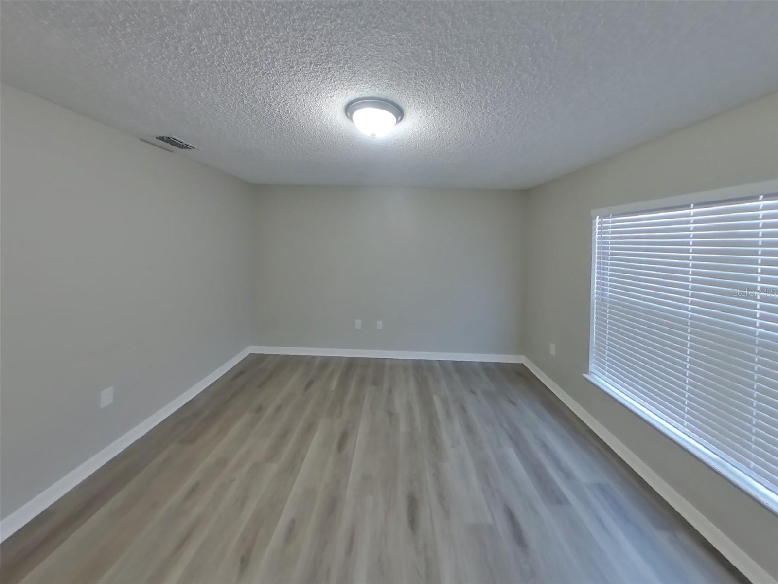 BOYETTE CREEK PH 1 - Residential Lease