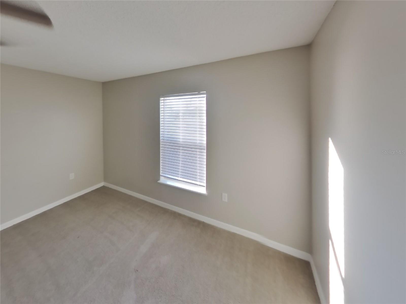 BOYETTE CREEK PH 1 - Residential Lease