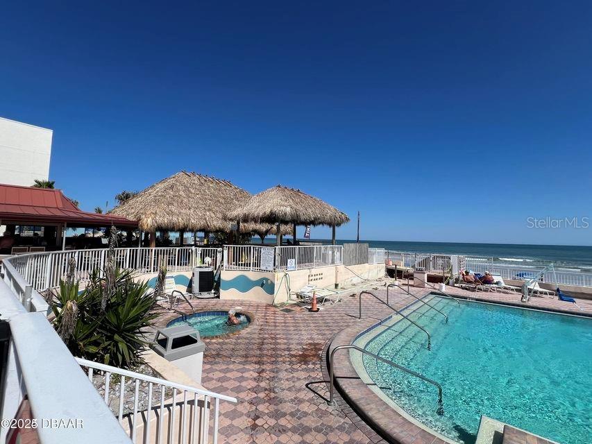 FOUNTAIN BEACH RESORT CONDO - Residential