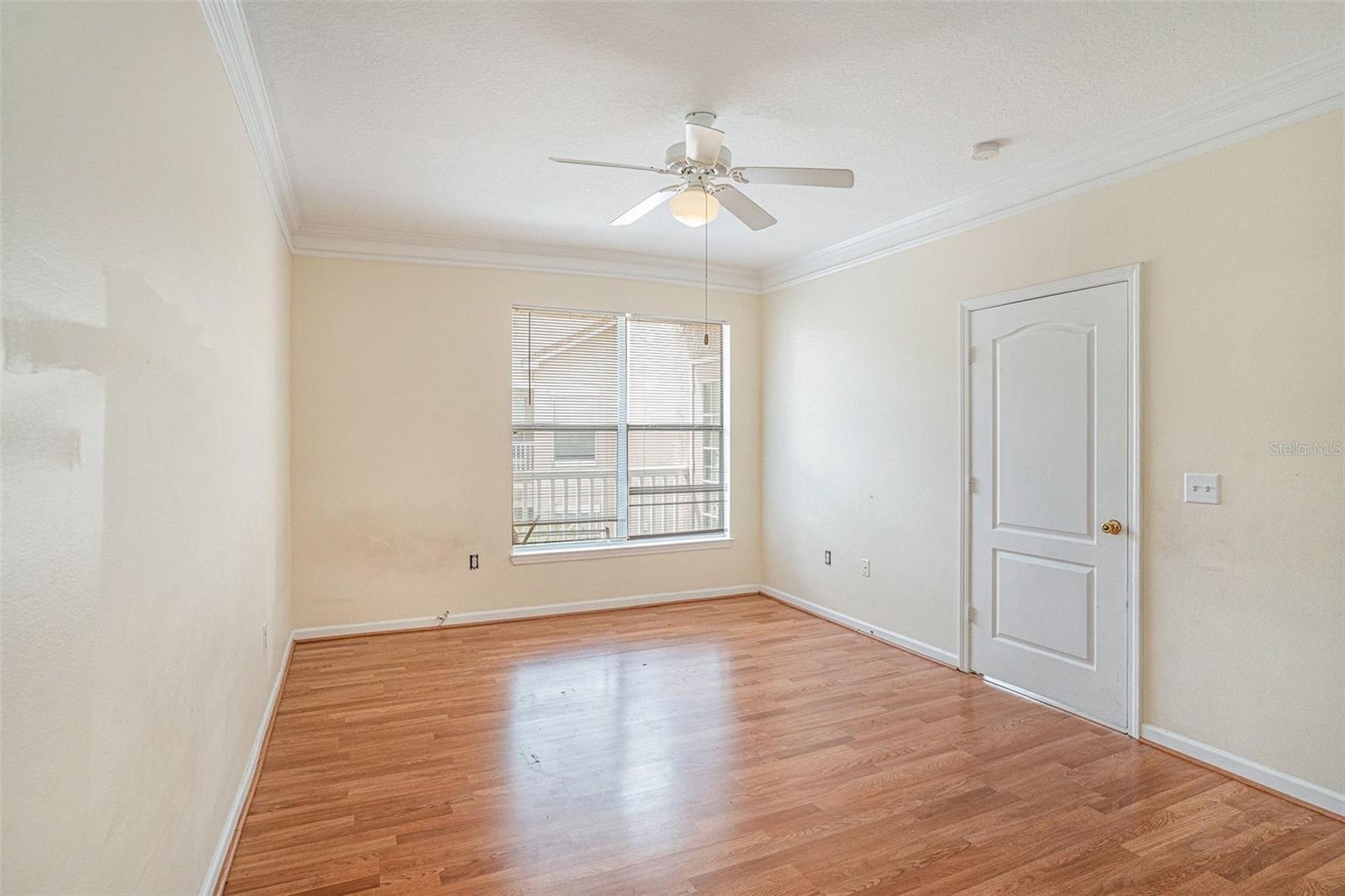 THE VILLAS CONDO - Residential