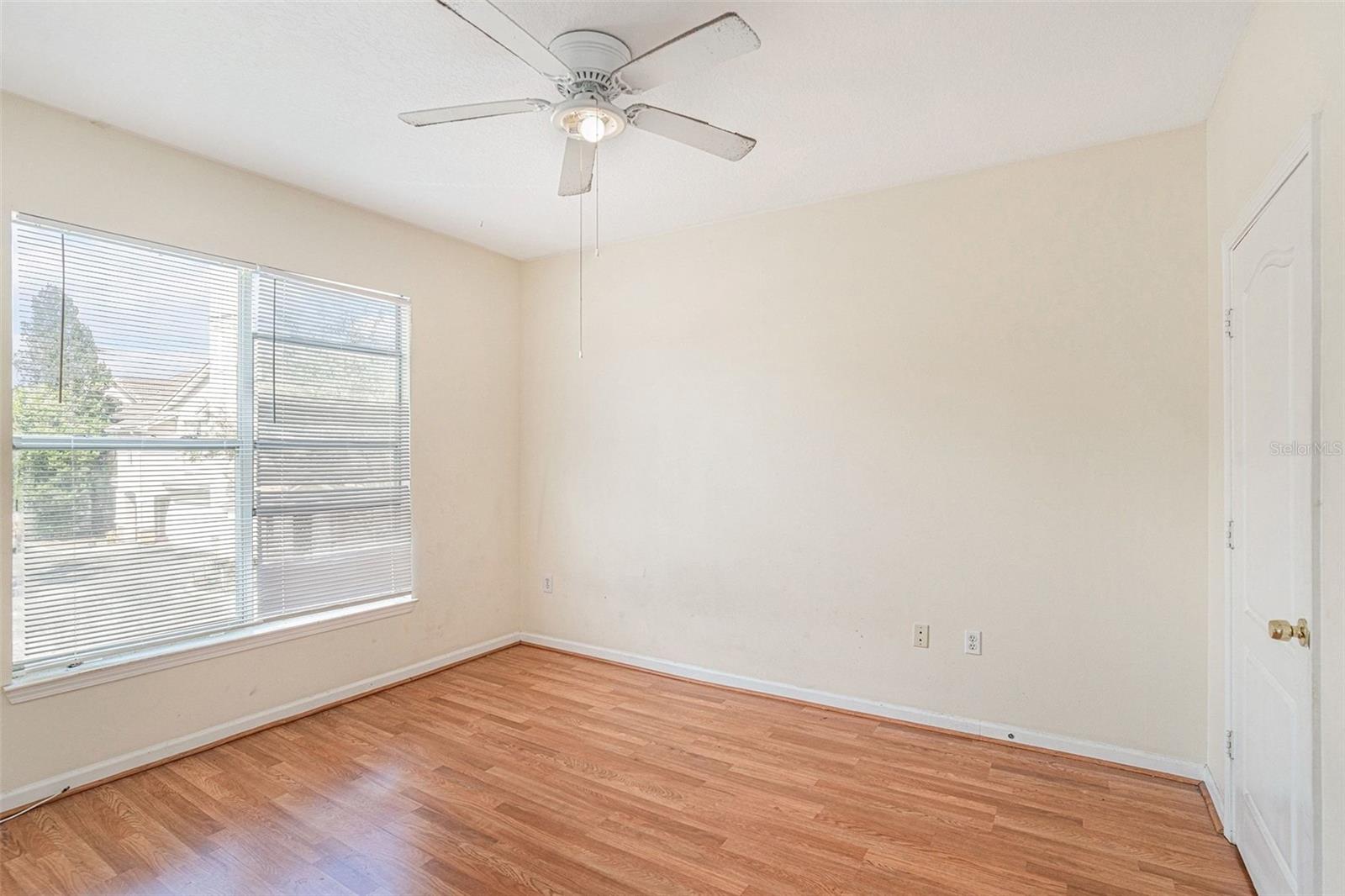 THE VILLAS CONDO - Residential