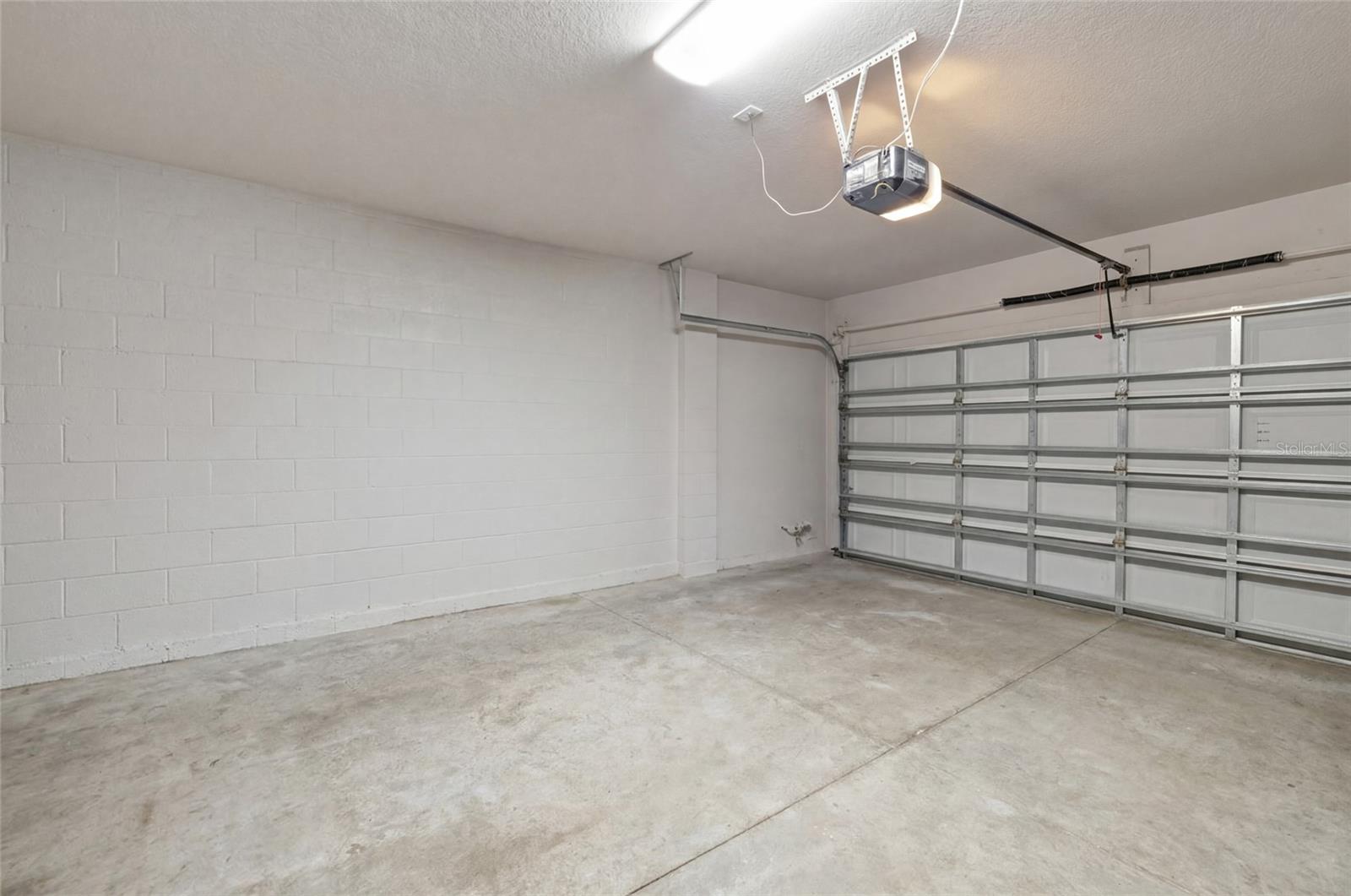 TOWNS/WATERGRASS - Residential