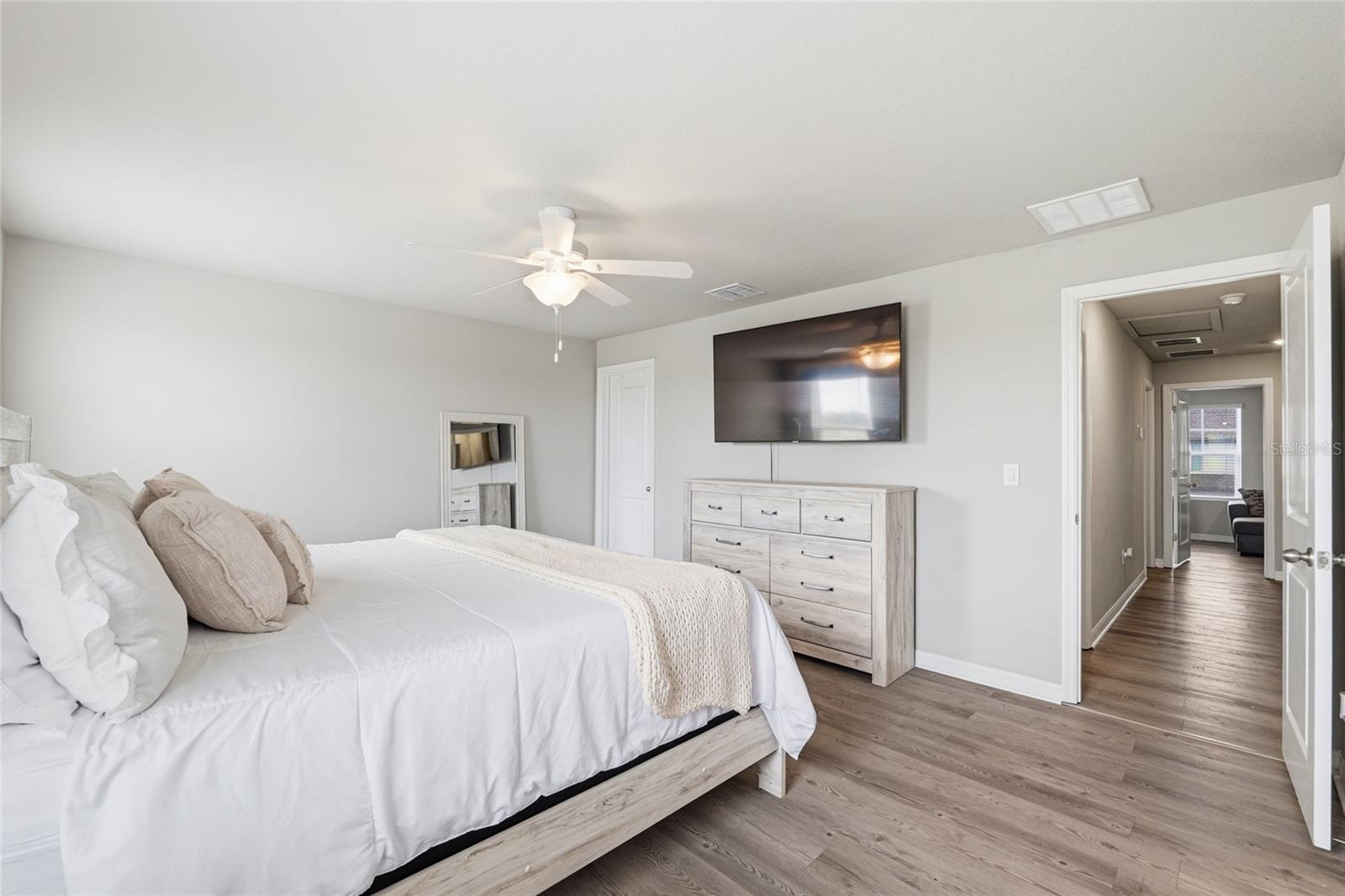 TOWNS/WATERGRASS - Residential