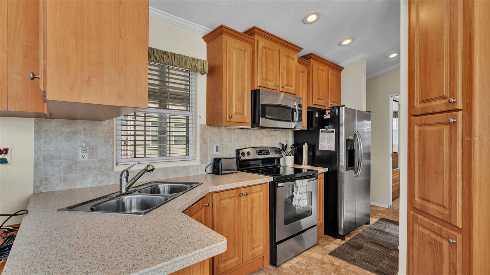 ELITE RESORTS AT CITRUS VALLEY CONDO UNIT 19 - Residential