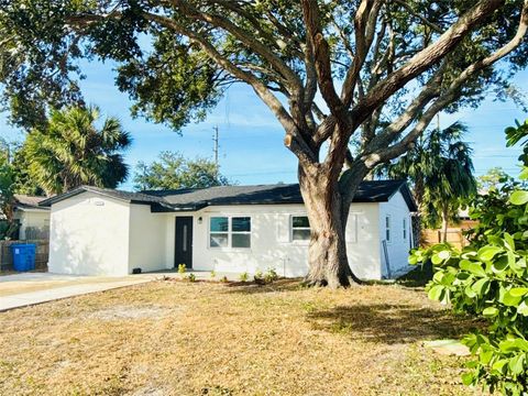 5739 DARTMOUTH AVENUE N ST PETERSBURG FL 33710