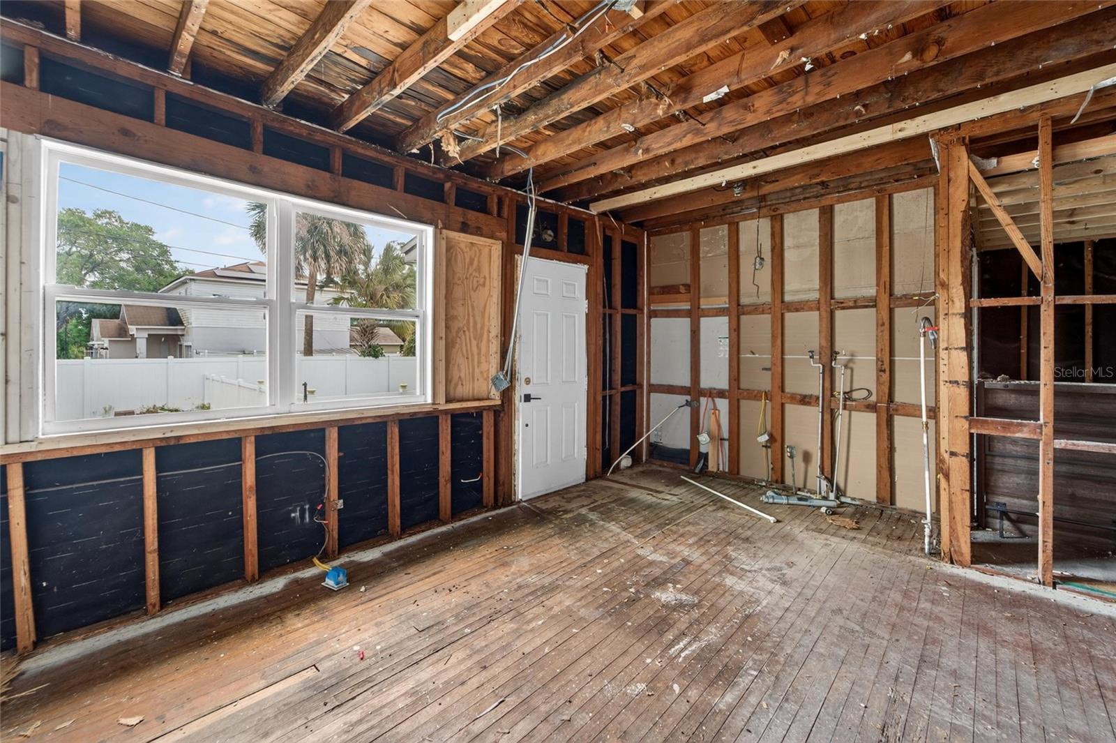 FRUITLAND HEIGHTS - Residential