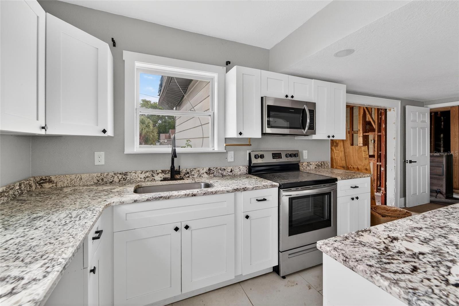 FRUITLAND HEIGHTS - Residential