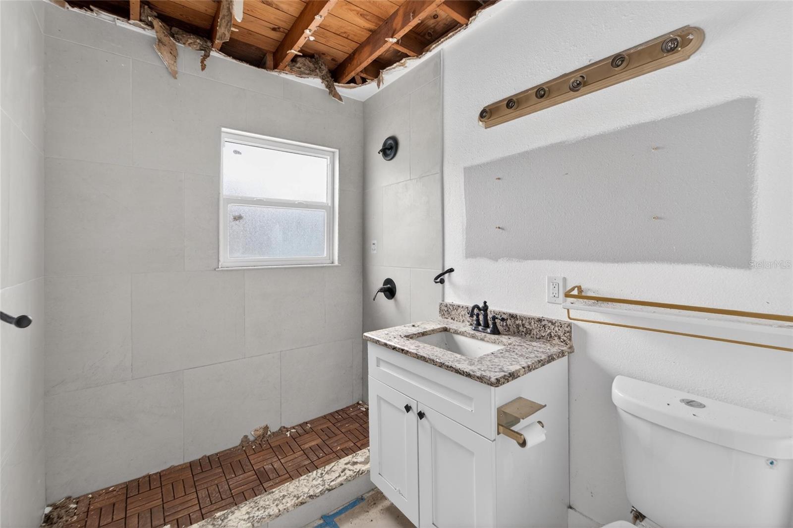 FRUITLAND HEIGHTS - Residential