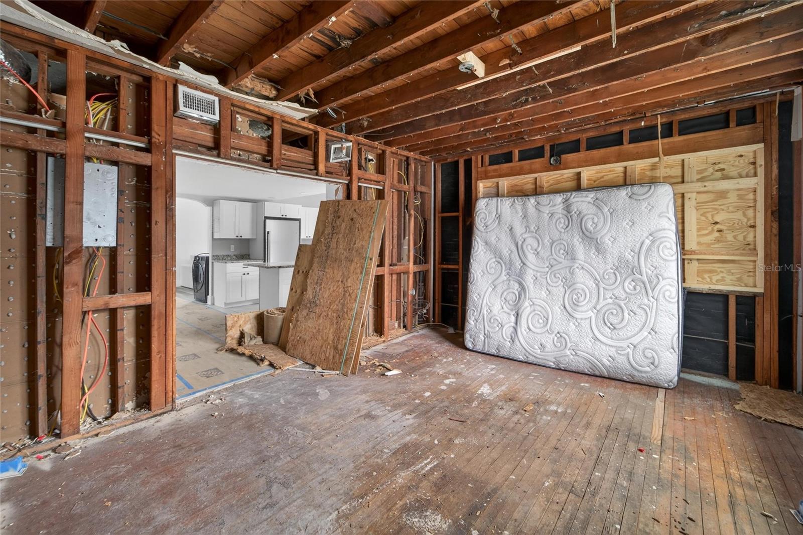 FRUITLAND HEIGHTS - Residential