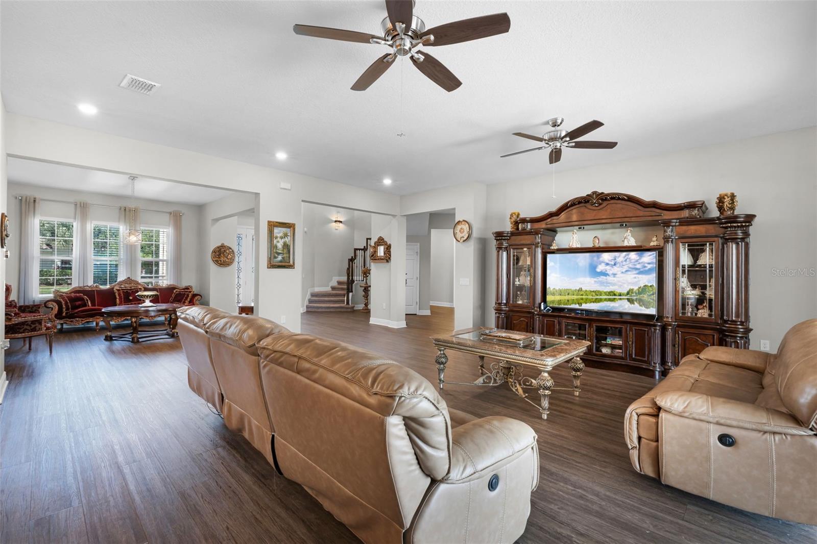 BELLALAGO PH 6H & 6I - Residential