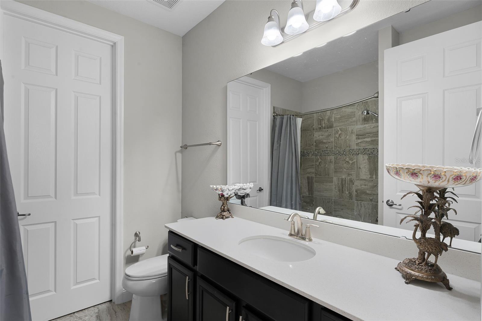 BELLALAGO PH 6H & 6I - Residential