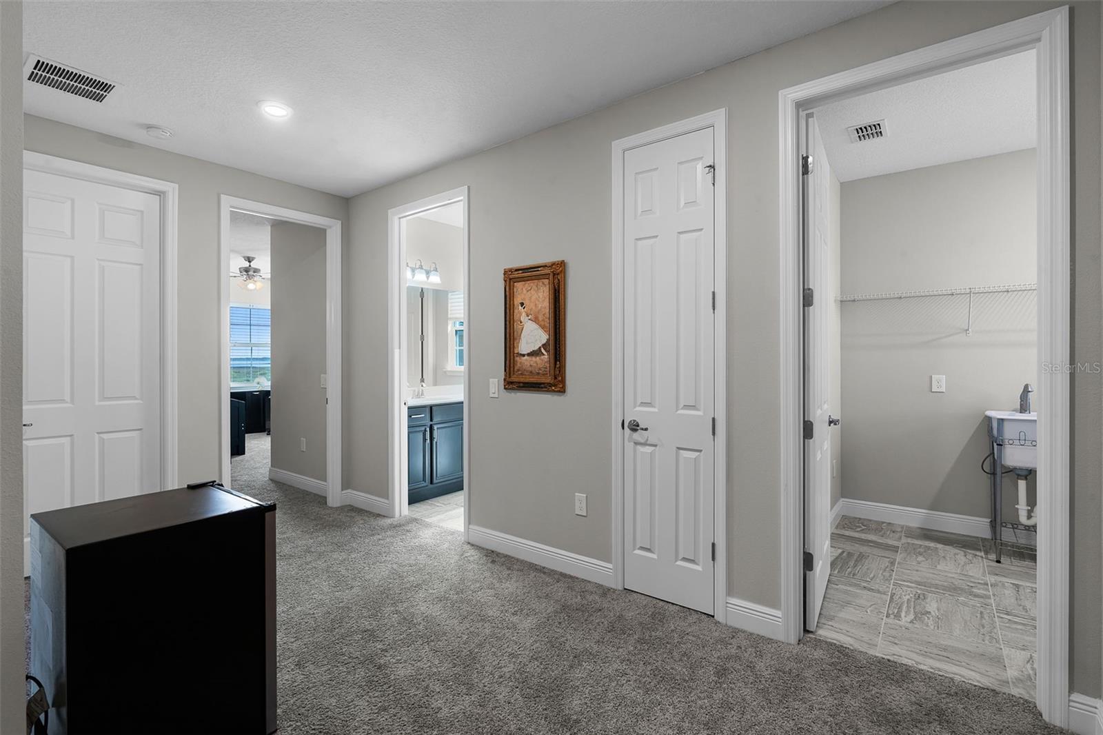 BELLALAGO PH 6H & 6I - Residential