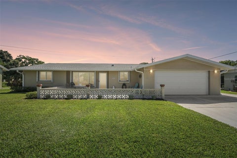 Photo of 106 Algiers Drive, Venice, FL 34293 (MLS # A4705422)