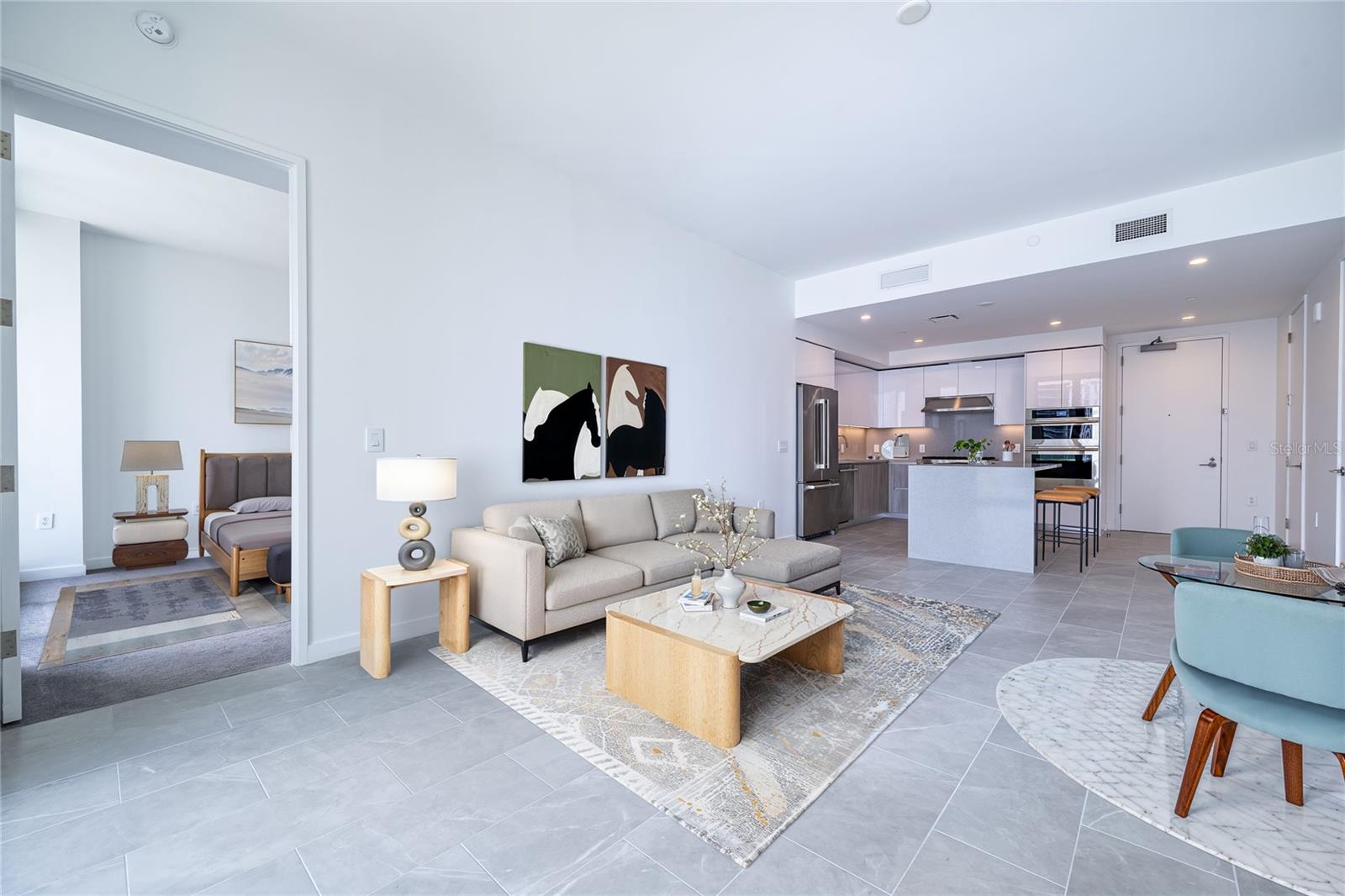 400 CENTRAL - Residential