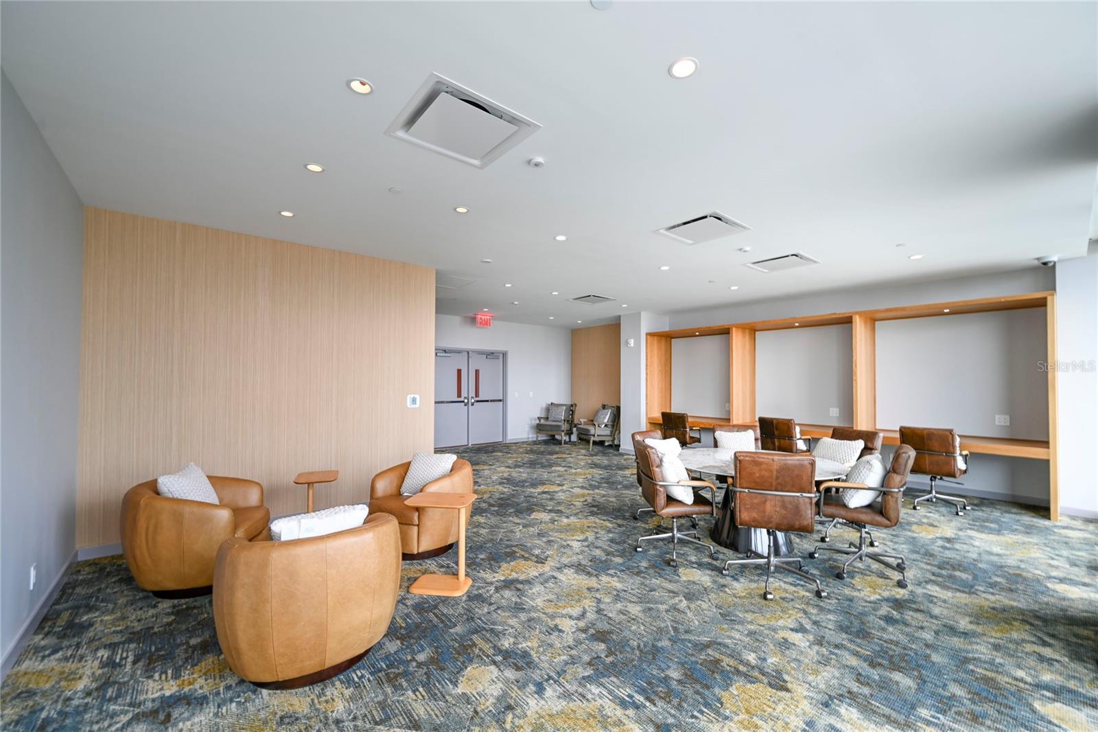 400 CENTRAL - Residential