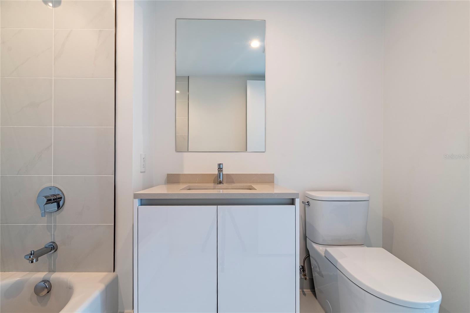 400 CENTRAL - Residential