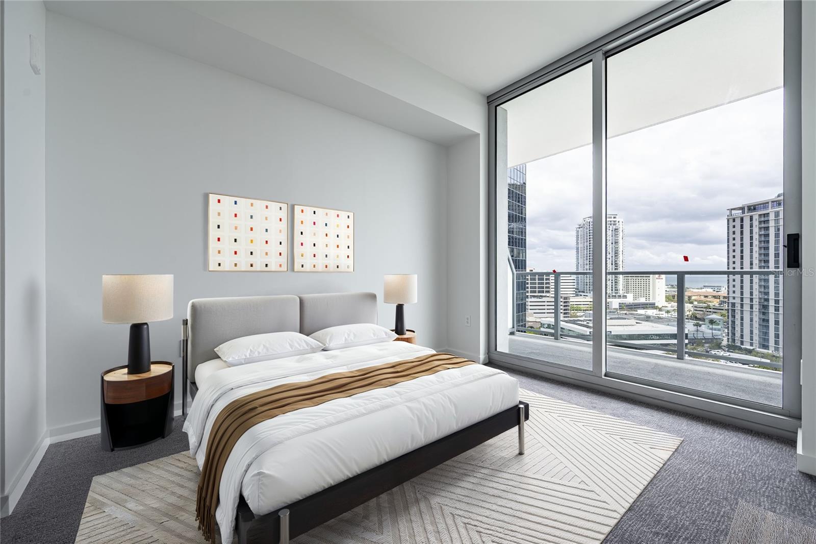 400 CENTRAL - Residential