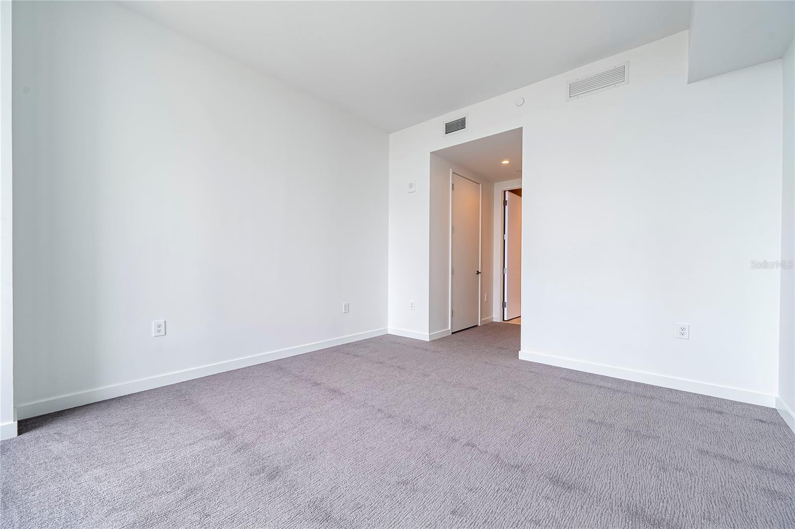 400 CENTRAL - Residential