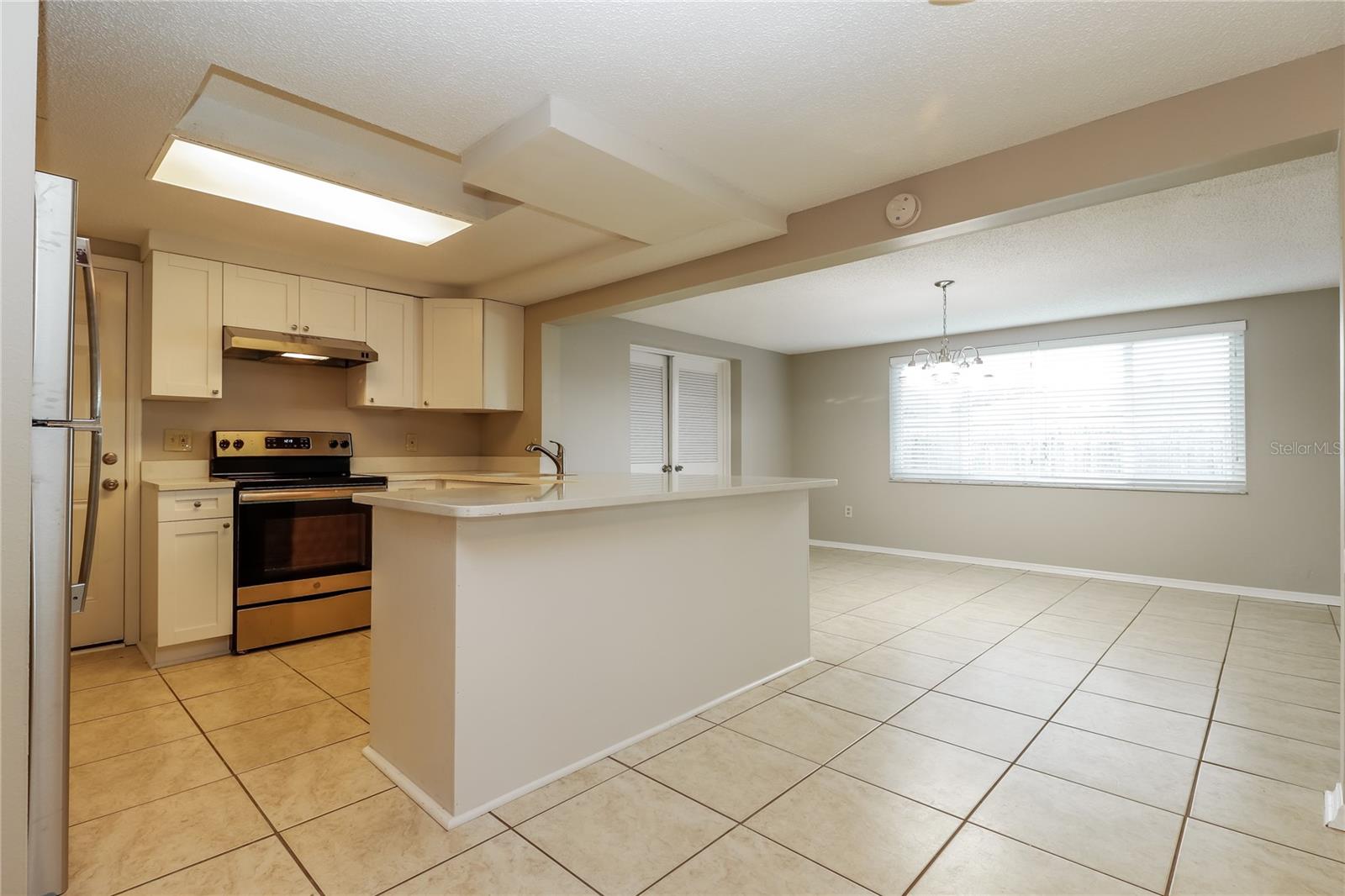 EMBASSY HILLS - Residential Lease