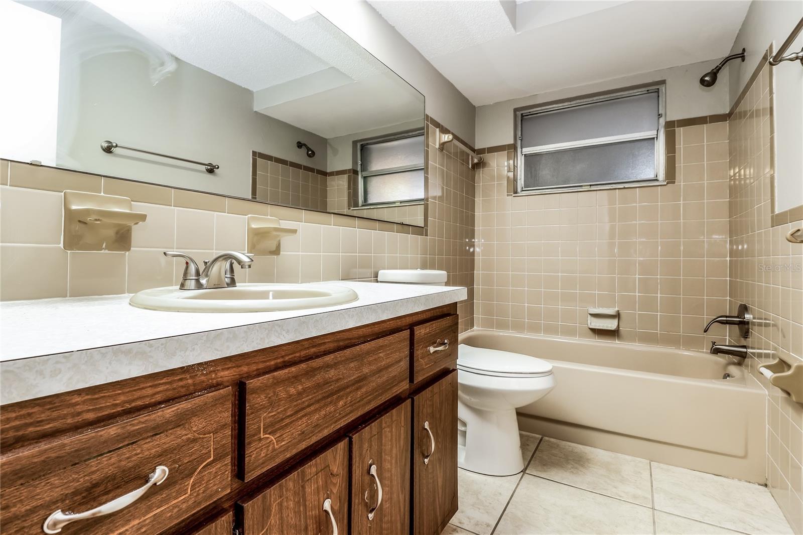 EMBASSY HILLS - Residential Lease